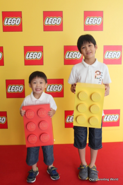 Lego 10