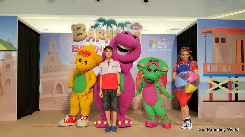 Barney’s Beach Party at City Square Mall