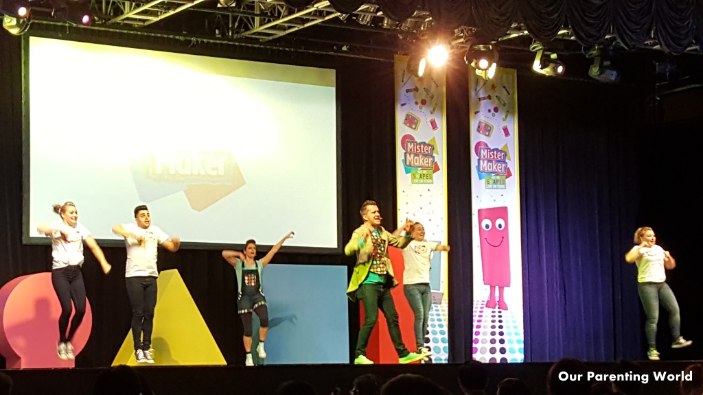 Mister Maker and The Shapes LIVE on Stage 2