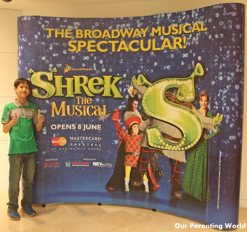Shrek The Musical 2016
