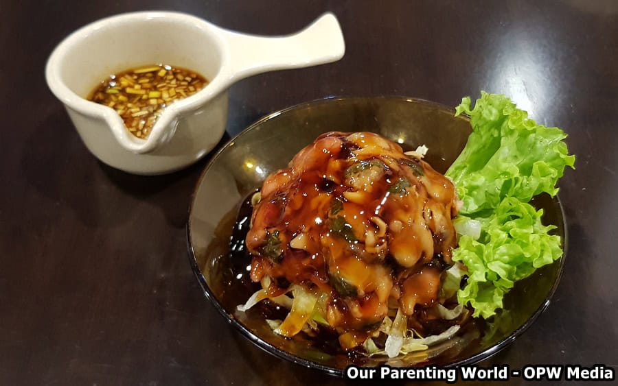 GoldLeaf Restaurant Cockles with Goldleaf Special Sauce